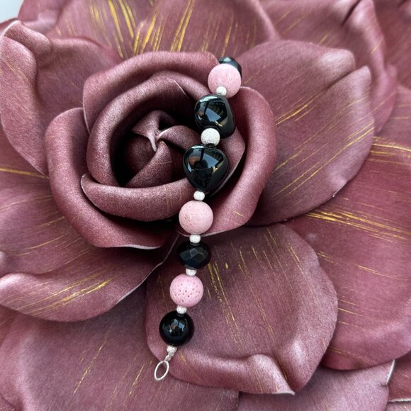 Hand Made Bracelet by Anwen - Picture 2 of 16